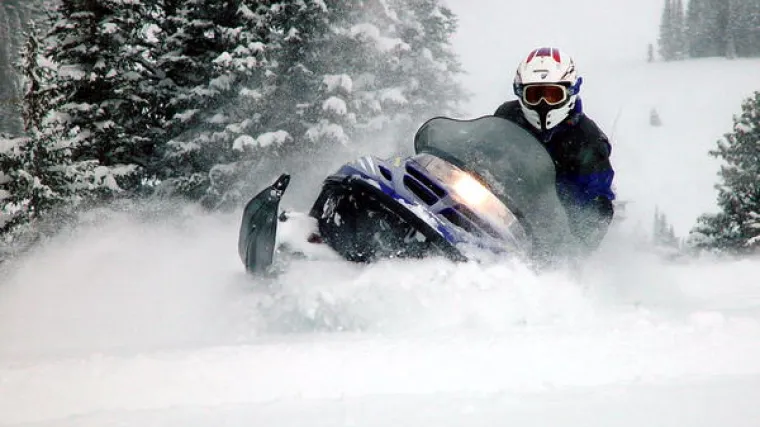 Poginulo &scaron;est, a te&scaron;ko ozlijeđeno dvoje turista u Alpama