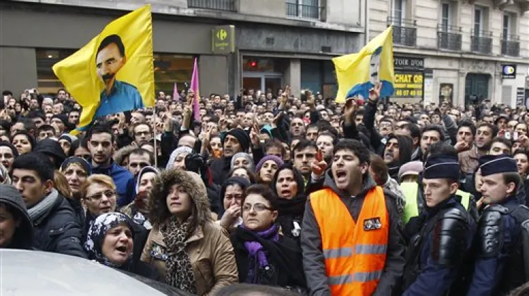 Metkom u glavu ubijene tri kurdske aktivistice