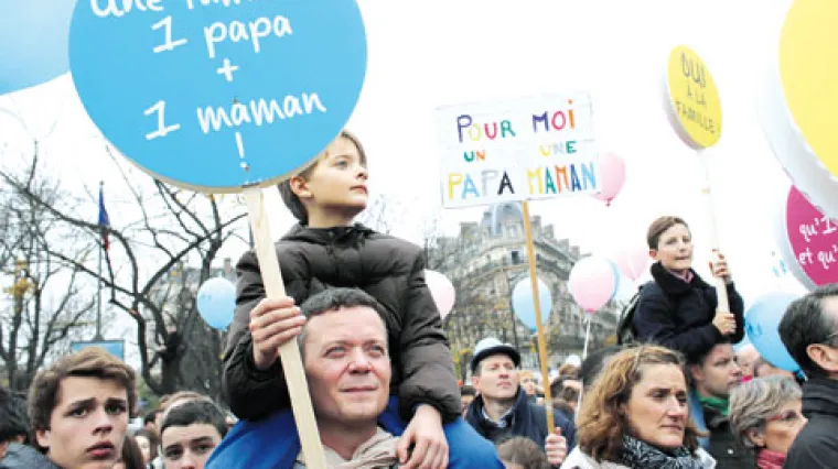 Iako je većina Francuza za istospolne brakove, desnica i Crkva prosvjeduju