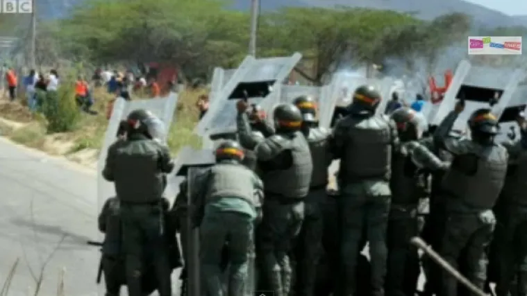 Krvava pobuna u zatvoru: Ubijeno najmanje 50 ljudi!