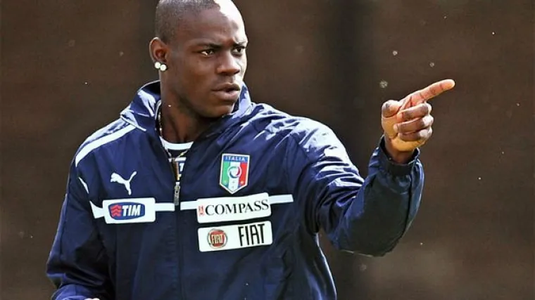 Balotelli se zbog Milana odrekao pravog bogatstva