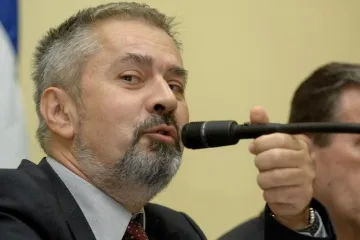 HDZ sumnja da se nešto krupno događa u HDSSB-u