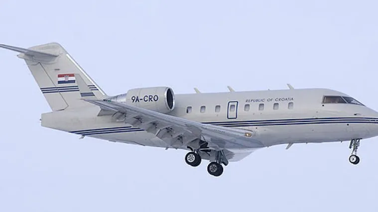 Vlada o&scaron;tro opovrgava: Ne kupujemo avion!