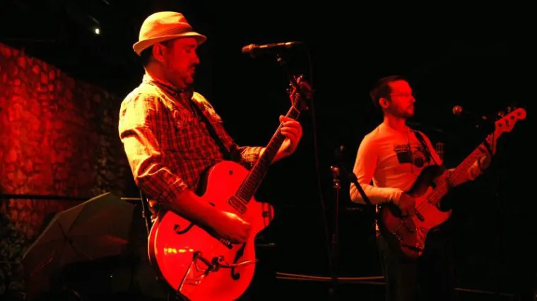 Glazbeno Valentinovo: Aki i Hus s Belanom u Tvornici!