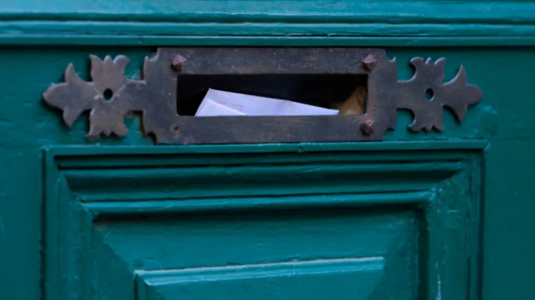 Ručnom bombom ubio po&scaron;tara koji je nosio mirovine!