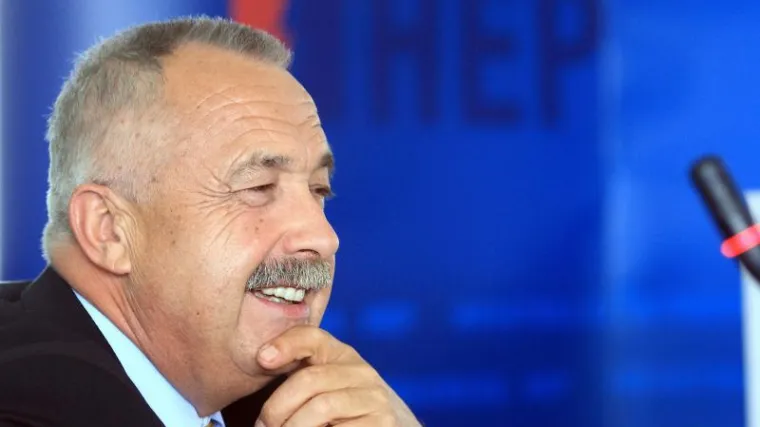'Čujte, kaj se uspješni smjenjuju, ne?'