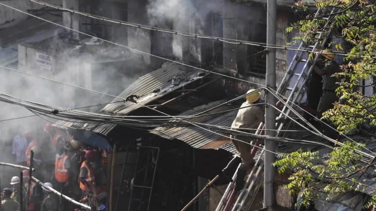 U stravičnom požaru 19 mrtvih