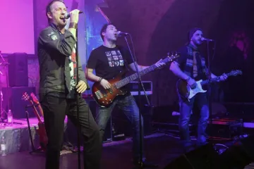 Dugovječni metalci Atlantida i Tereza Kesovija u Ksetu!