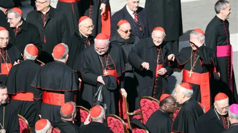 Dvanaestorica prljavih: 'Oni nikako ne smiju postati papa!'