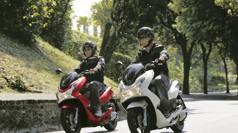 Ovo je pravi skuter za krizna vremena!