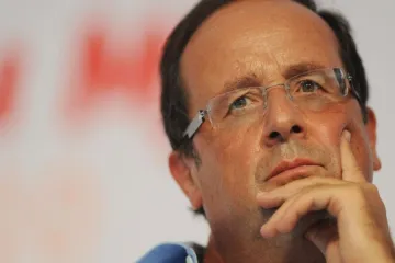 Uzlet desnice: Hollandeova popularnost na niskim granama