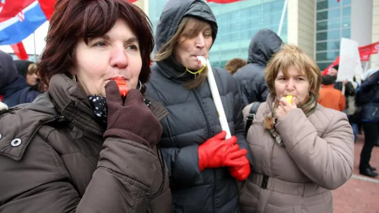 Poruka radnicima bez plaće: 'Možemo samo moliti Boga'