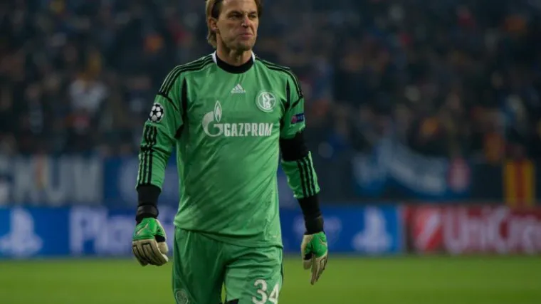 Vrataru Schalkea prijete smrću nakon izgubljene utakmice!