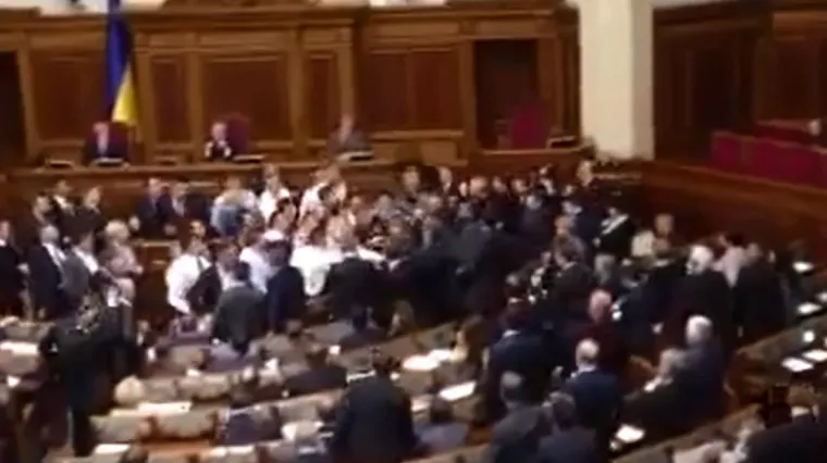 Nevjerojatno: Opet se tukli ukrajinski zastupnici!