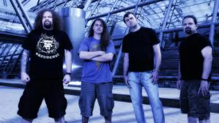 Otkazali im nastup zbog straha da će se raspasti zgrada