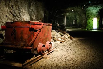 Spasitelji počeli izvlačiti 19 zarobljenih rudara