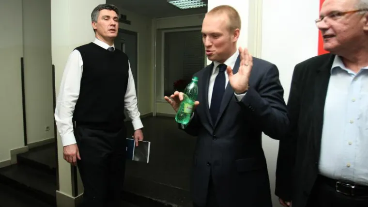 '&Scaron;ef mog kabineta podnio je ostavku, ali nisam je prihvatio!'