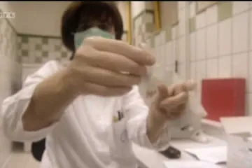 Otišla se cijepiti protiv gripe i ostala nepokretna!