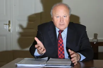 Linić ne odustaje od kontroverznog poreza na nekretnine?