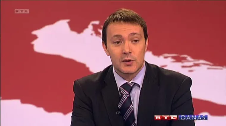 Rje&scaron;enje popisa birača: Neka ljudi naprave važeće osobne iskaznice