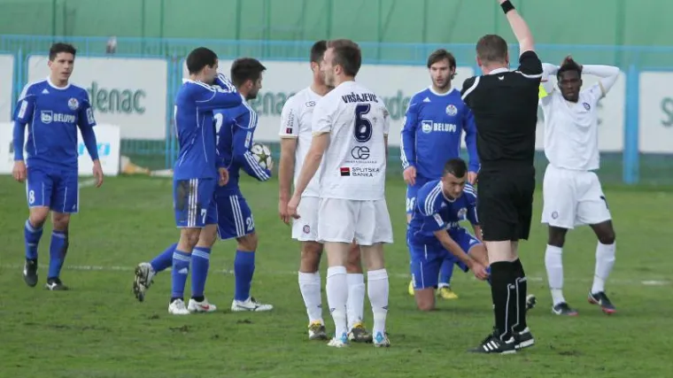 Splićani nadomak finala: Pobijedili Slaven u 92. minuti!