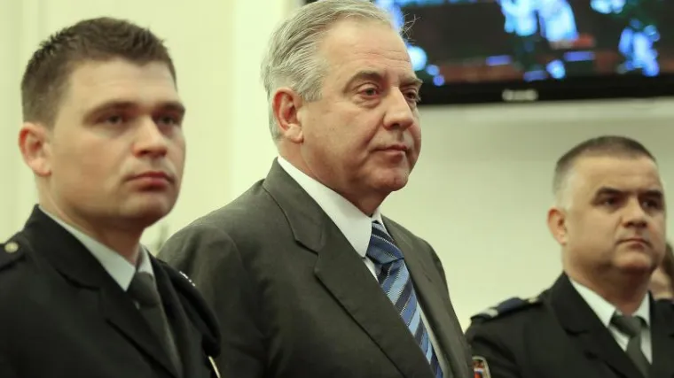 'U kartonskoj kutiji sam Sanaderu donio milijun eura i 10 milijuna kuna'