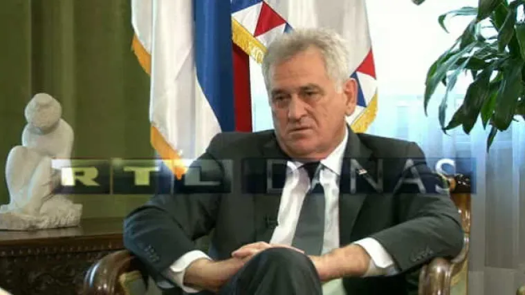 'Ispričavam se za zločine i tražim oprost zbog Srebrenice'