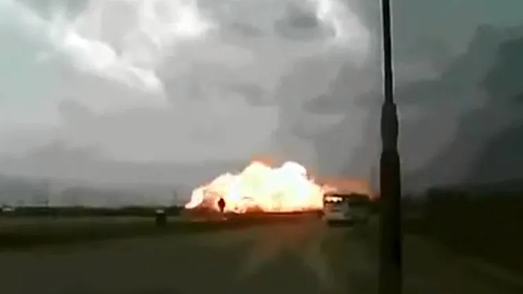 Jeziva snimka pada aviona: Sru&scaron;ili ga talibani?