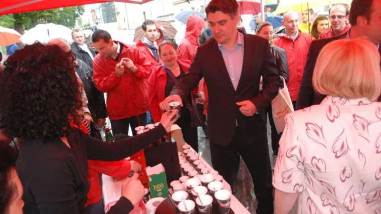 'Znamo da čita 'Vlak u snijegu', ali ne kako poboljšati život građana'