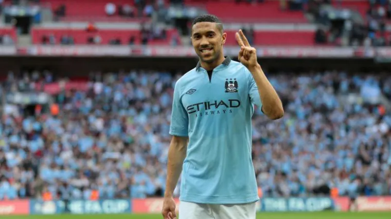 Clichy produljio s engleskim doprvacima