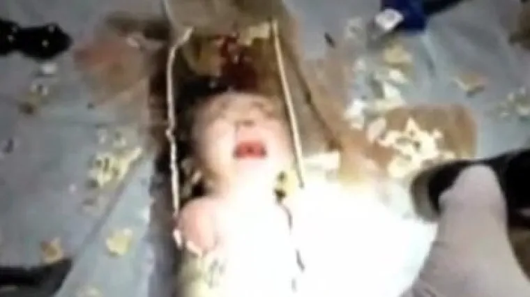 Čudom preživjela: Spasioci izvukli bebu iz kanalizacije