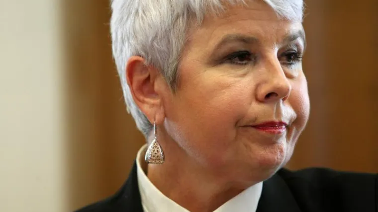 'Za&scaron;to Ustavom ne bismo zabranili političarima da imaju ljubavnice?'