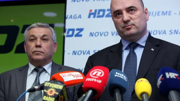 'Imamo legitimitet da tražimo prijevremene izbore!'