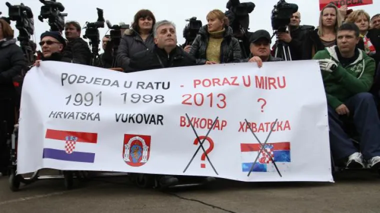 Nakon izbora Stožer i dalje protiv ćirilice u Vukovaru