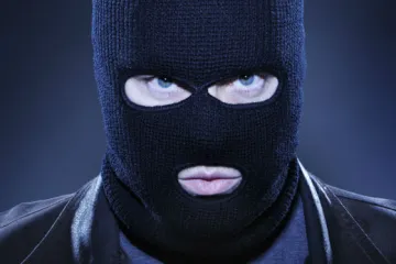 Uhićen serijski provalnik s Paga