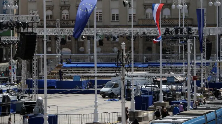 Povijesni datum doslovno uklesan u kamen