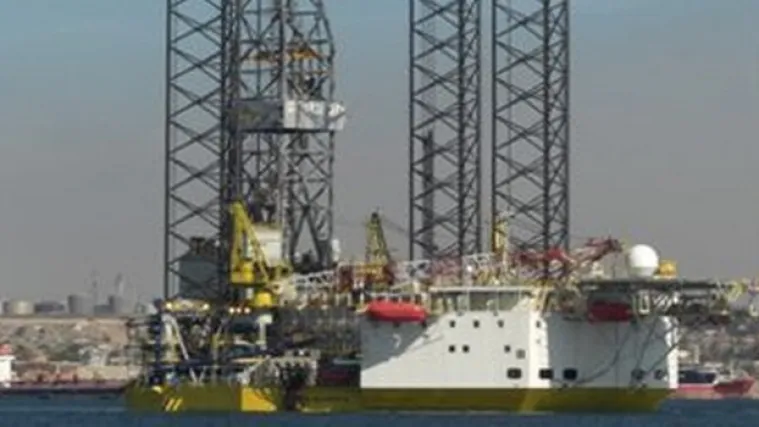 Potonula istraživačka platforma, Hrvati na sigurnom