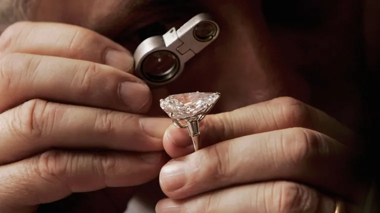 Zaposlenica ukrala nakit vrijedan 1,2 milijuna dolara