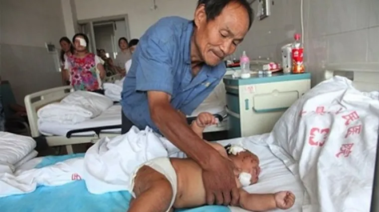 &Scaron;okantno! Majka izbola bebu 90 puta jer ju je ugrizla!