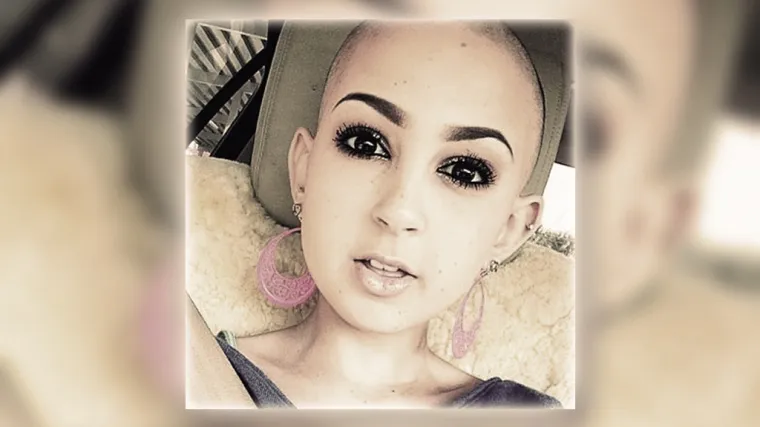 Bolesna curica postala internetska zvijezda