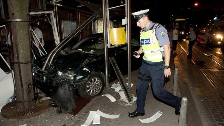 Sudar četiriju automobila u Zagrebu skrivio pijani vozač?
