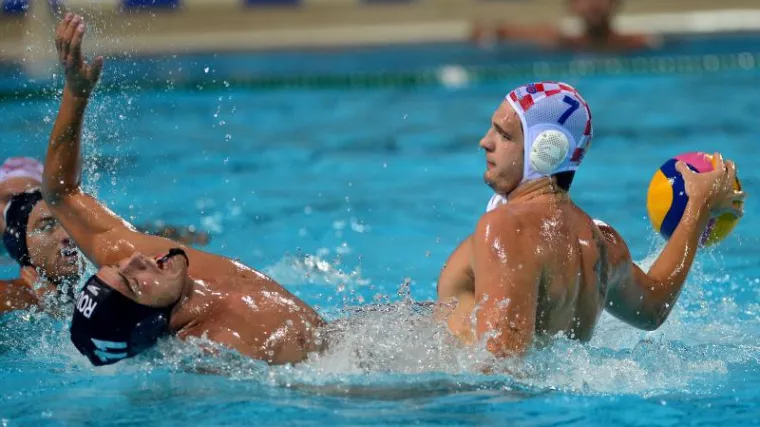 Barakude na startu sredile neugodne Amerikance