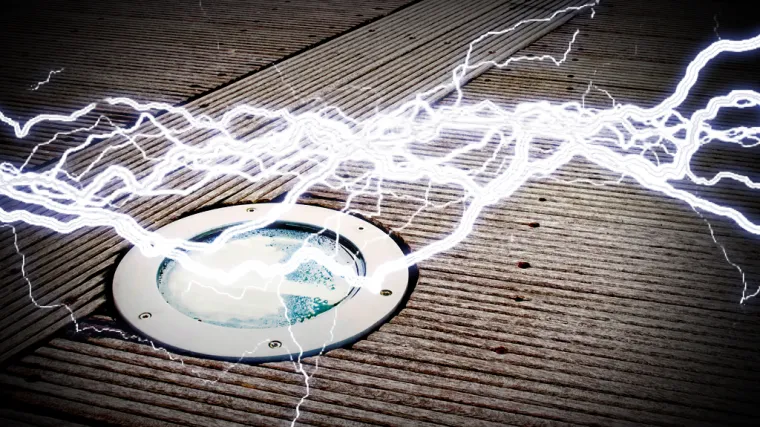 'Tijelo mi je bilo paralizirano, a mozak radio sto na sat'