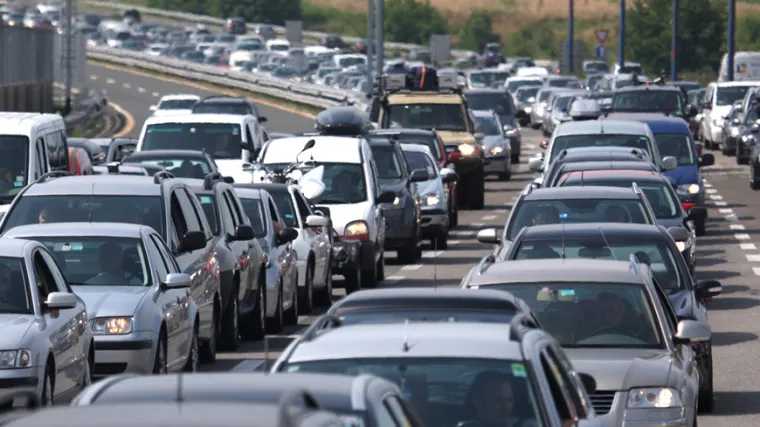 Gužve na cestama: Na ulazak u RH se čeka do dva sata