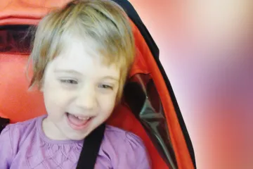 Malena Maša se vratila kući, čeka je još jedna operacija