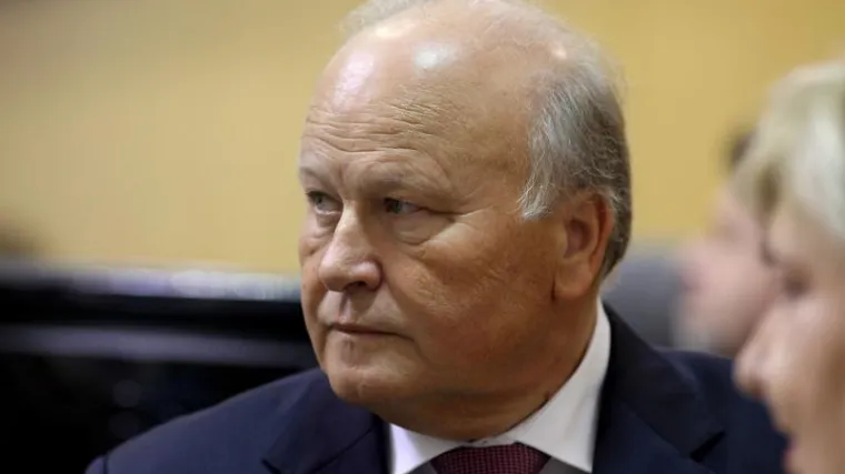 Linić: Mislite li vi da ministar financija treba krepati od posla?