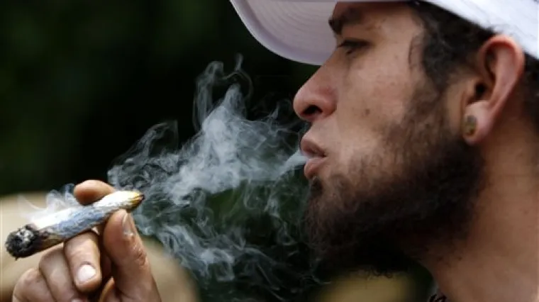 &Scaron;etao sa skoro pola kile marihuane