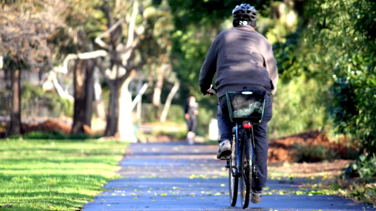 Karlovčanin naletio na pijanog biciklista i pobjegao