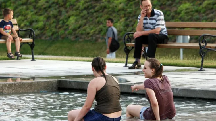 Zagrepčani, oprez: Voda u fontanama nije za kupanje!