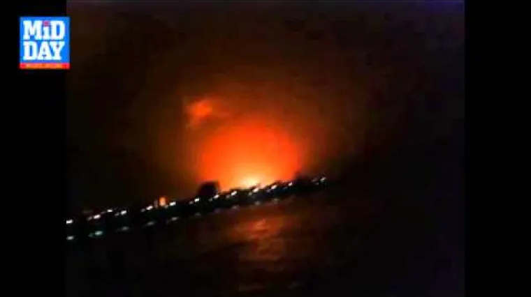 Eksplozija na indijskoj podmornici, mornari ostali zarobljeni